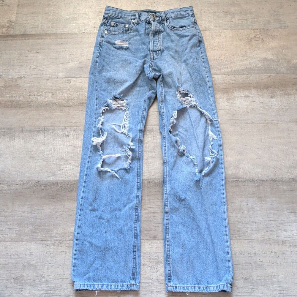 ​Aeropostale 90s Baggy Jeans Size 2 Distressed Ripped High Waisted Light Wash